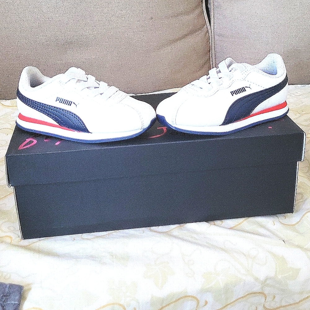 Toddler Puma sneakers